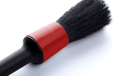 Ota auto salona detailingam "21 cm" Image